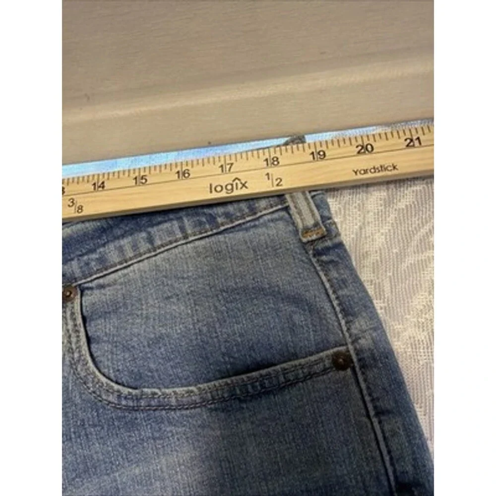 Signature Levis Strauss Jeans  38x30 Boot Cut Stretch Blue Denim Comfy